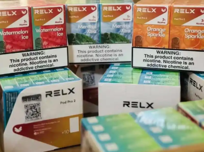 悦刻海外版水果味代购市场分析及真伪鉴别指南