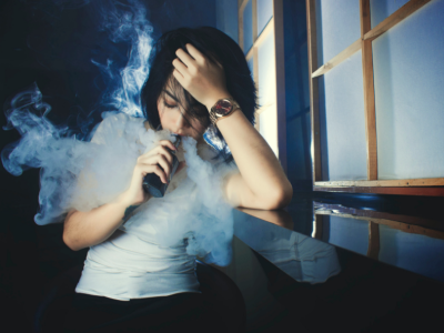 美国FDA公告：青少年电子烟使用率降至十年最低，成效显著