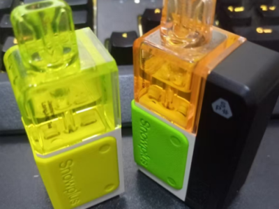 雪茄Snowplus积木15000口电子烟：深度剖析续航力与口感体验的持续升级之道