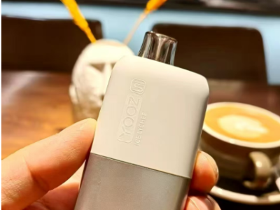  柚子独角兽一次性电子烟评测：12ml超大容量+10000口续航，性价比王者，告别电量焦虑！