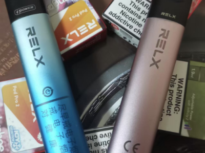 RELX悦刻烟杆烟弹保养小技巧：让设备更耐用，体验更畅快！